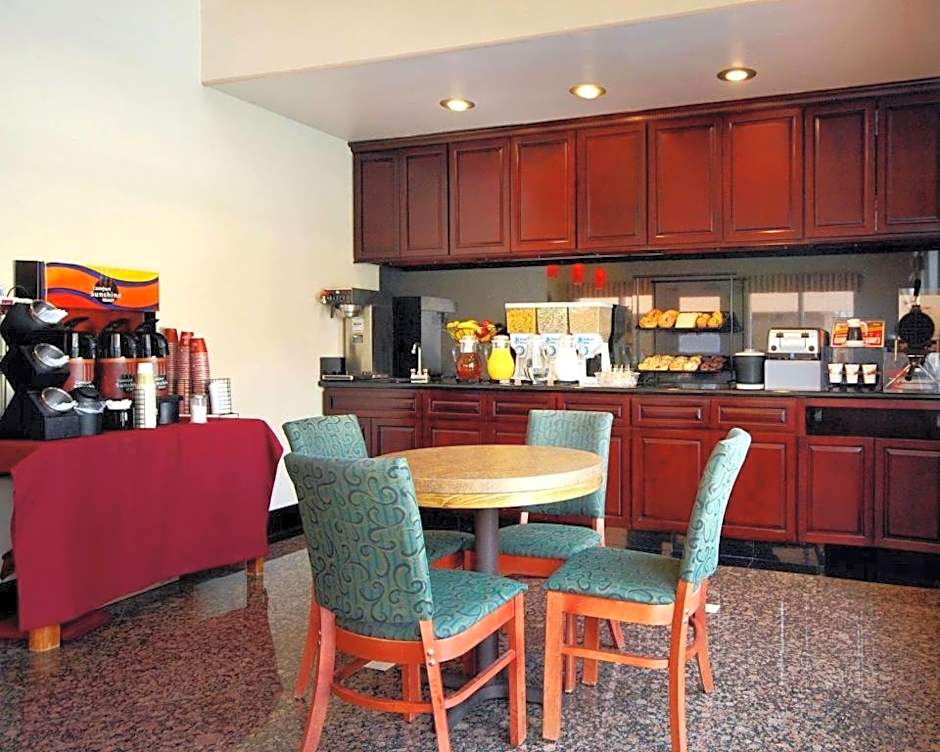 Quality Inn Near City Of Hope