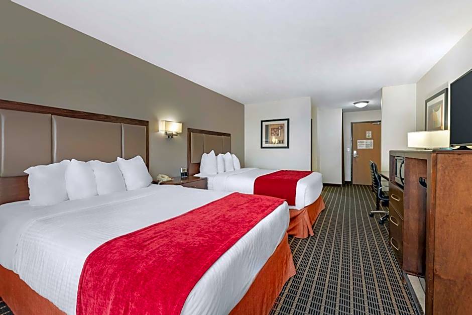 Best Western Plus Eagleridge Inn & Suites
