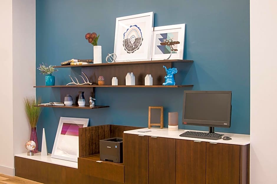 Fairfield Inn & Suites by Marriott Dayton