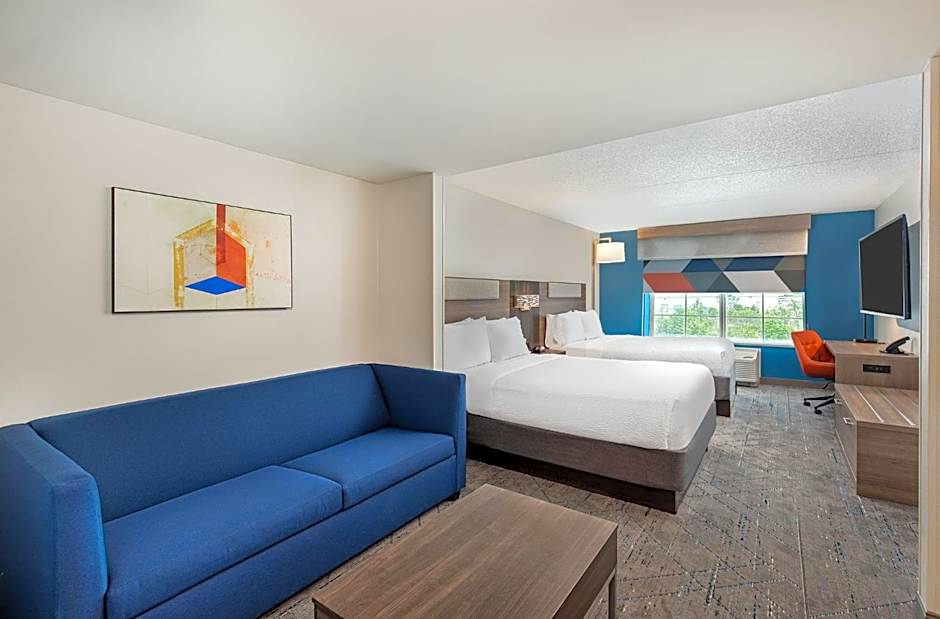 Holiday Inn Express & Suites Columbus at Northlake By IHG