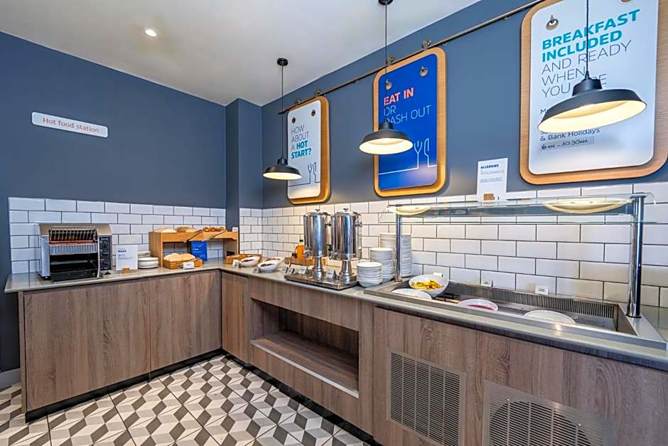Holiday Inn Express Aberdeen Airport By IHG