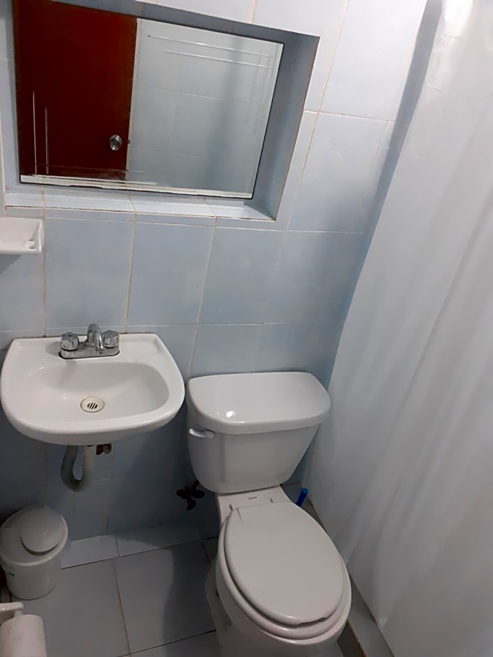 Thelmar Rooms Cancun
