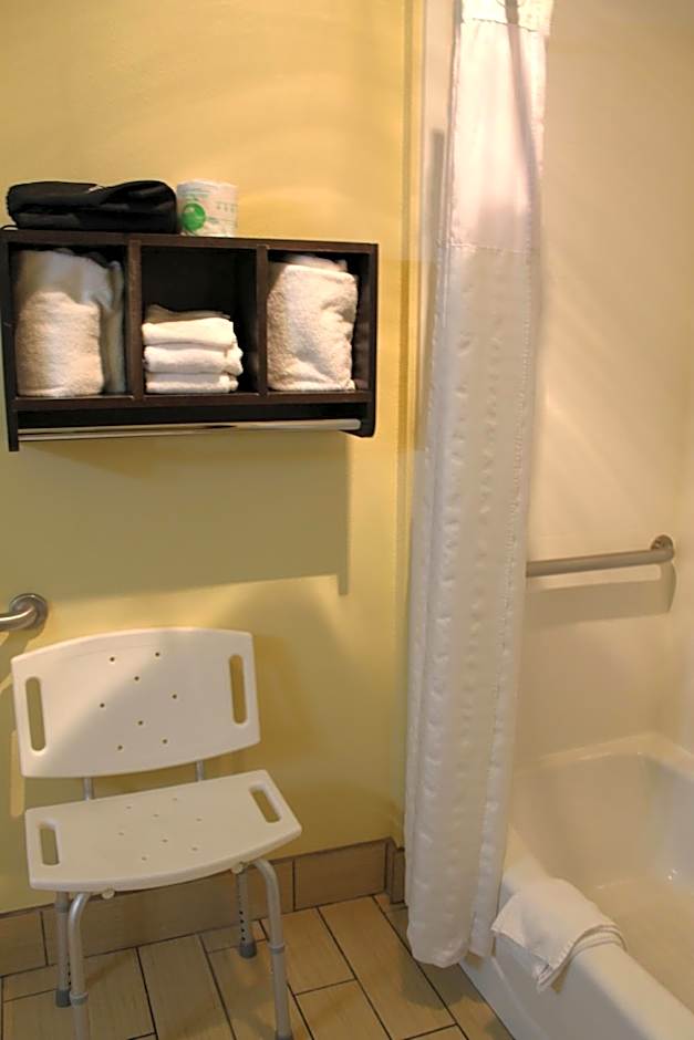 La Quinta Inn & Suites by Wyndham Boise Airport