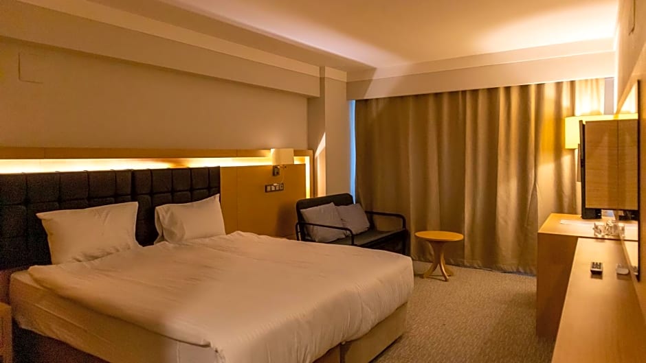 LOTUSPARK HOTEL