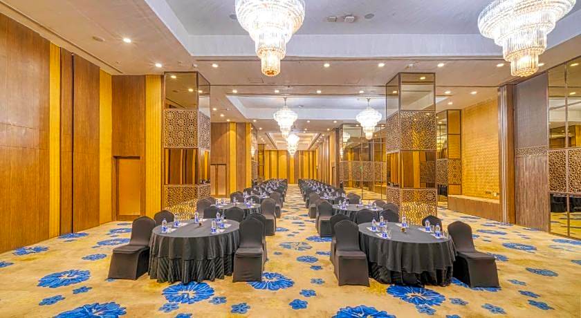 Holiday Inn Kolkata Airport By IHG