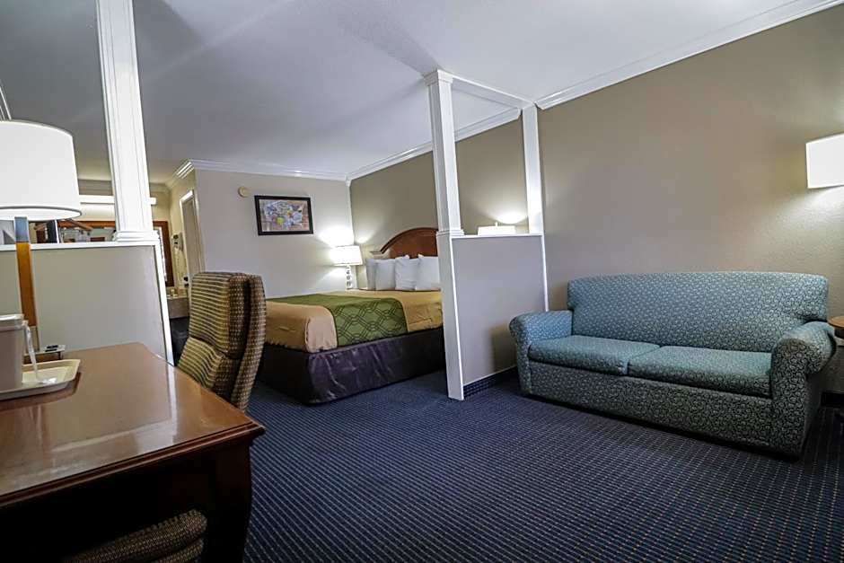 University Inn & Suites