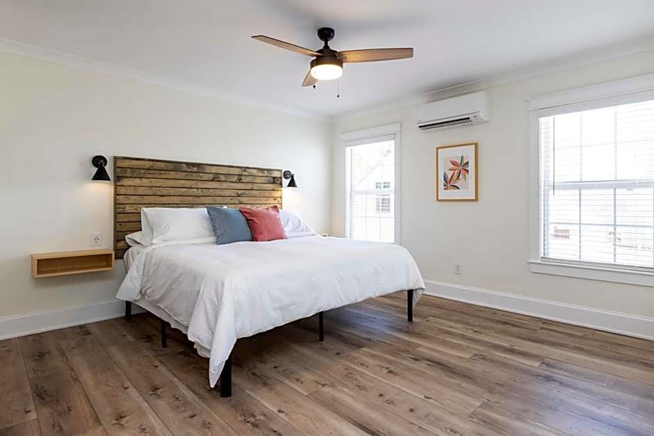 Albermarle #202 Inn at Old Beach