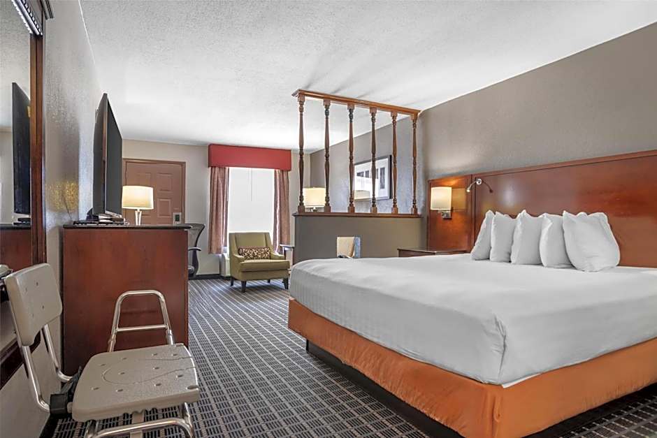 SureStay Plus Hotel by Best Western Greenwood