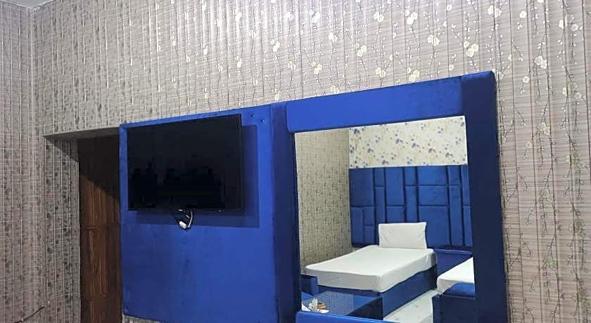 Hotel Sareena Residence