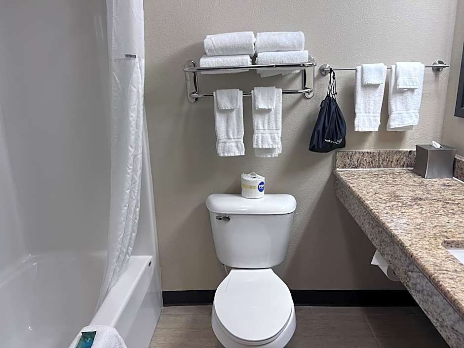 Cobblestone Inn & Suites - Fort Dodge