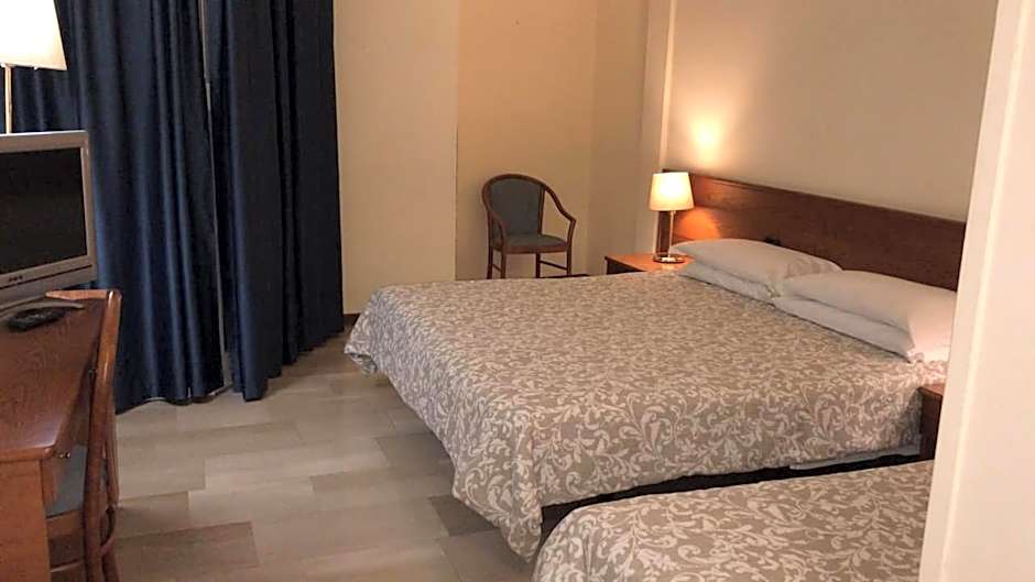 Hotel Select