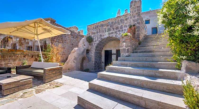 Eyes Of Cappadocia Cave Hotel