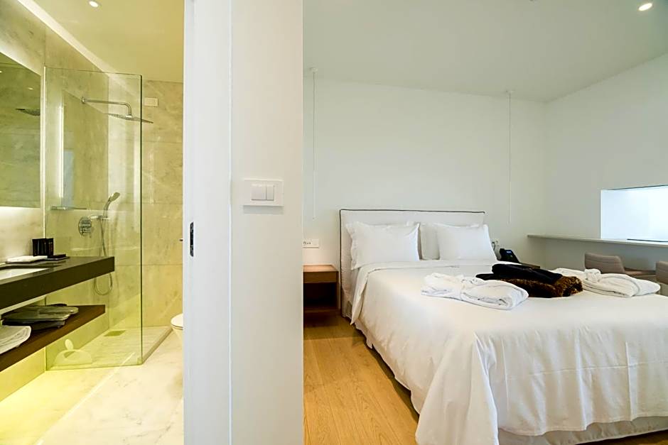 GM exclusive Luxury Suites & SPA