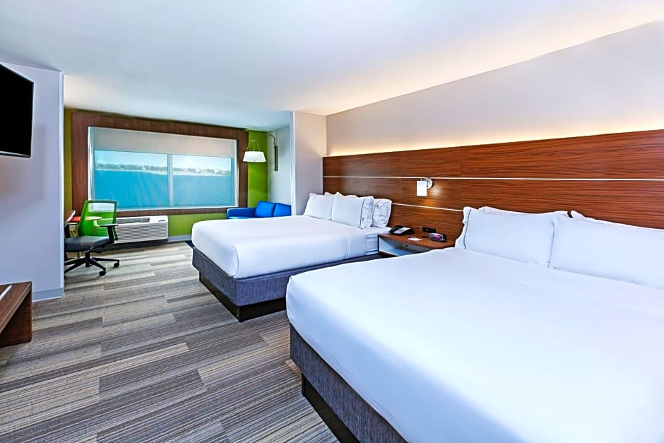 Holiday Inn Express and Suites Tulsa West / Sand Springs By IHG