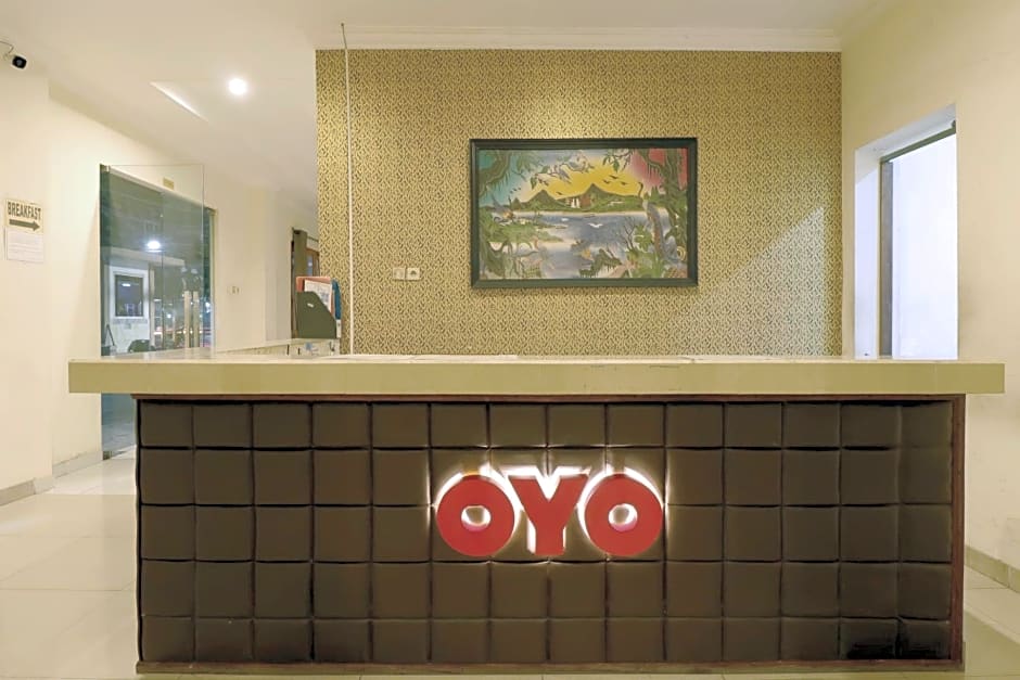 OYO 1117 New Garuda Hotel
