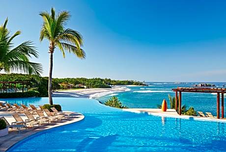 Four Seasons Resort Punta Mita