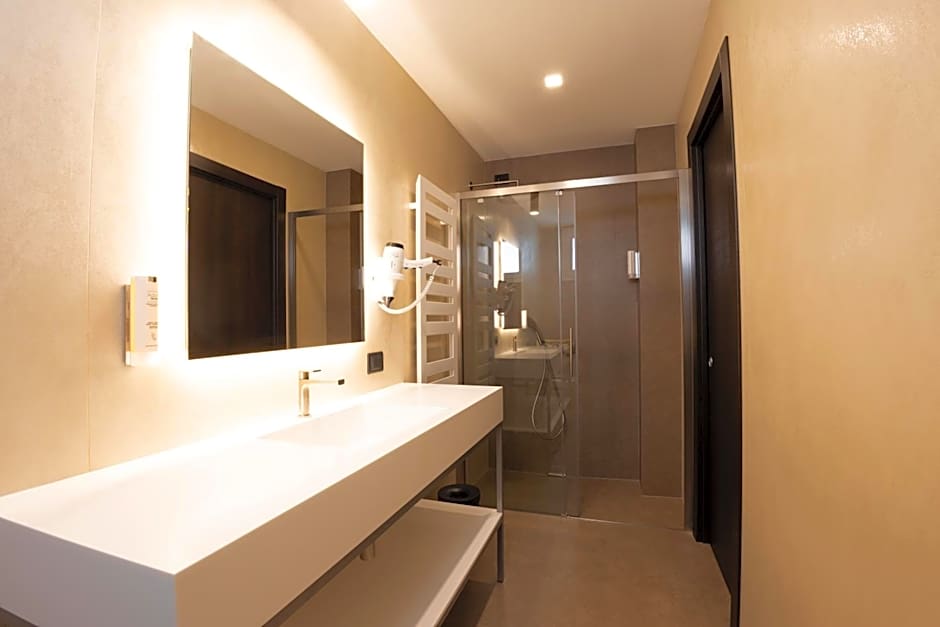 POPULA - The Lifestyle Hotel