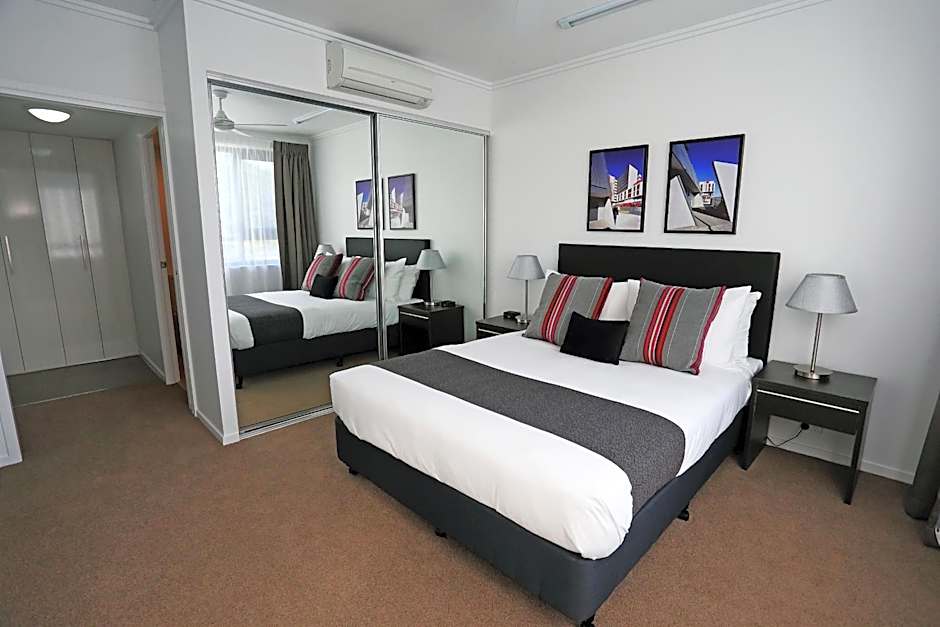 Photo 1 of 15 of 1 Bedroom Apartment