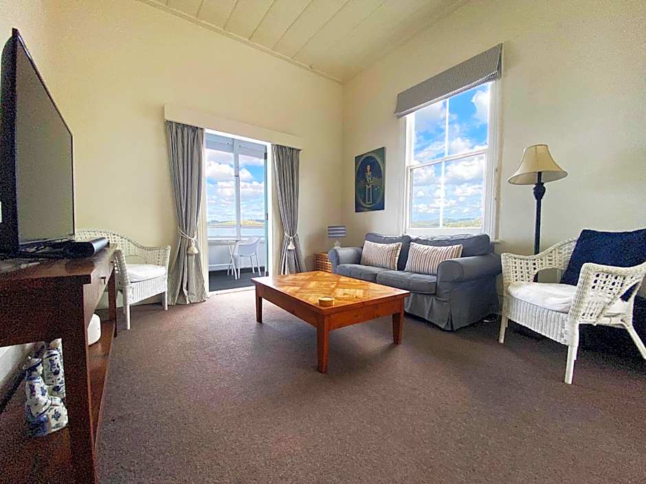 Mangonui Waterfront Apartments