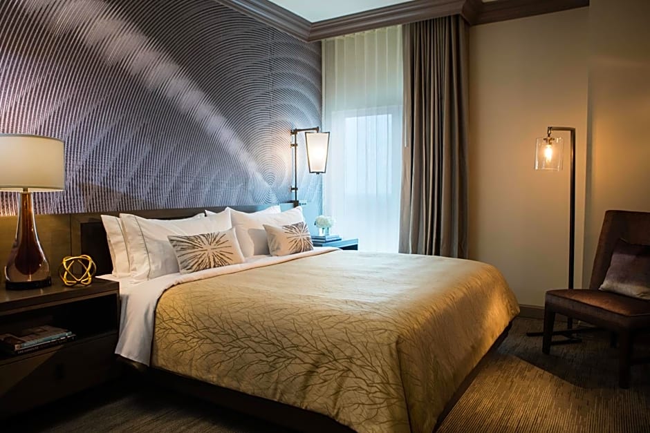 Renaissance Waterford Oklahoma City Hotel