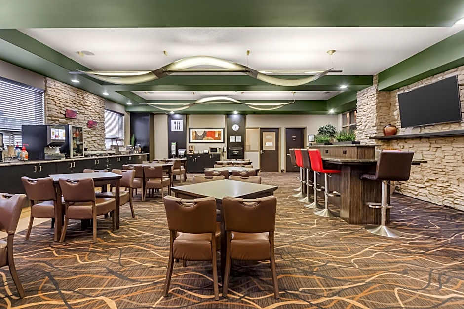 Best Western Plus The Inn At St. Albert