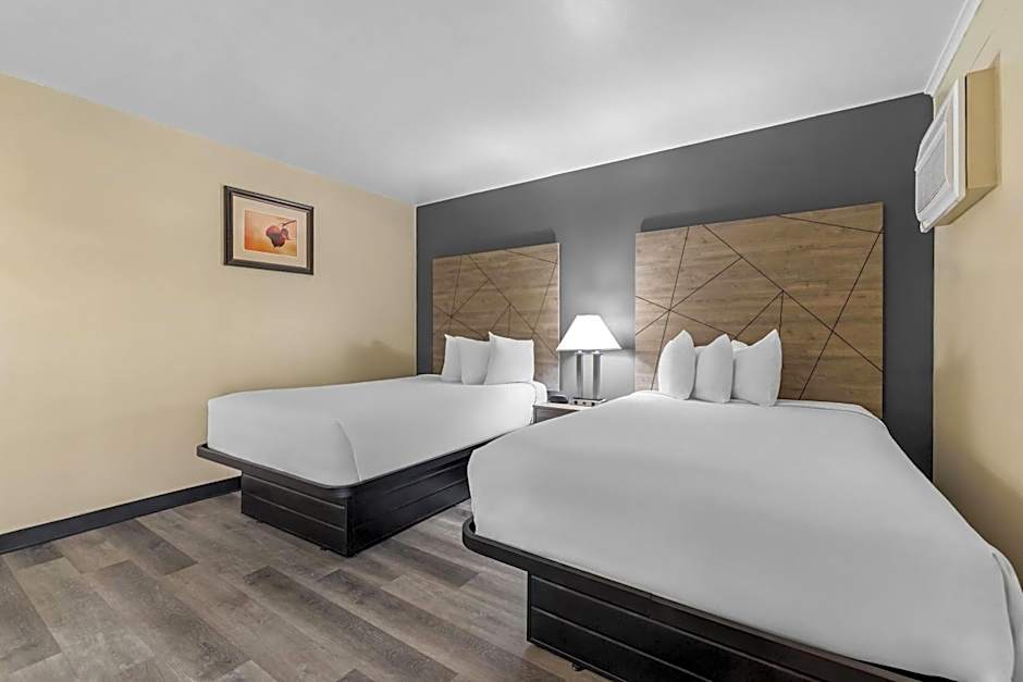 Travelodge by Wyndham Rapid City