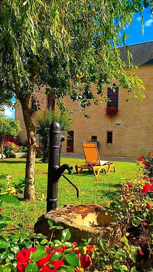 Hôtel Le Manoir De Mathan Crépon à la campagne 5 mn d'Arromanches et 10 mn de Bayeux