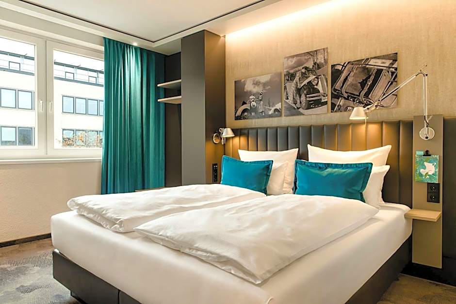 Motel One Frankfurt-East Side