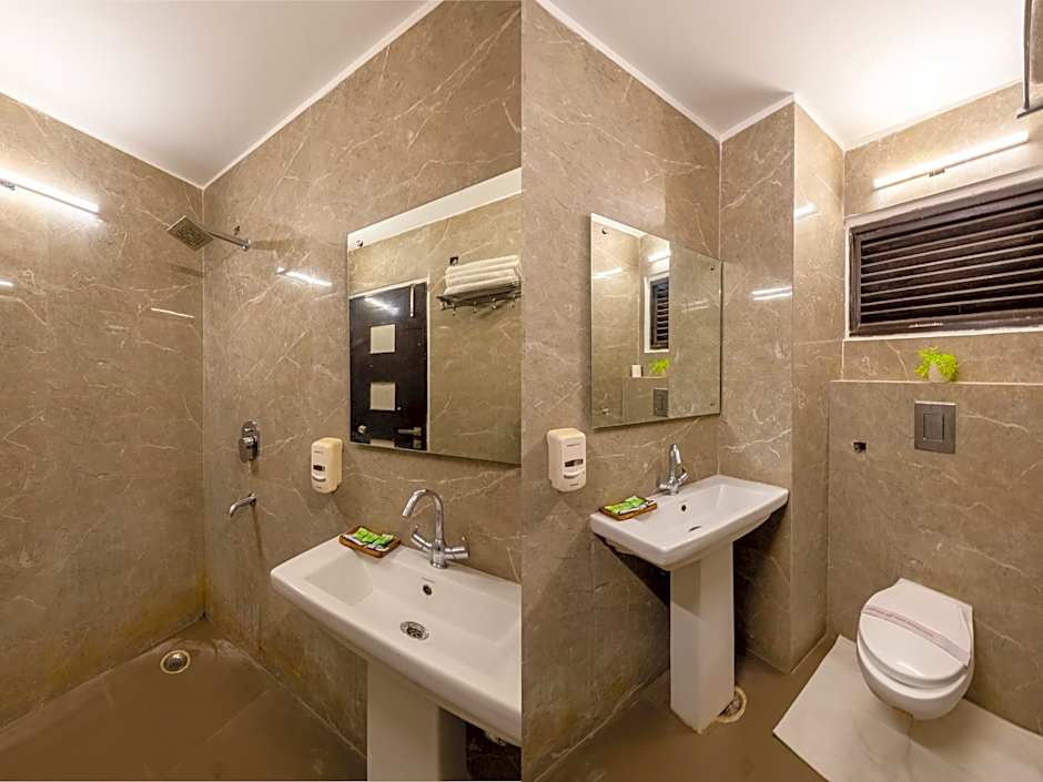 Chanchal Continental Hotel