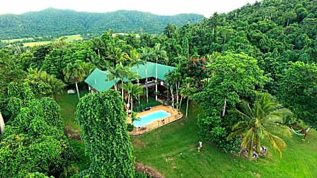 Standard 6 bed dormitory