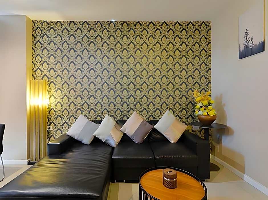 Three Seasons Bangkok