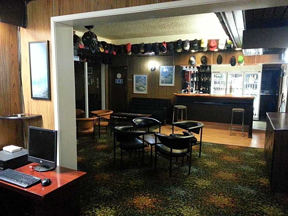 Orana Motor Inn & Restaurant