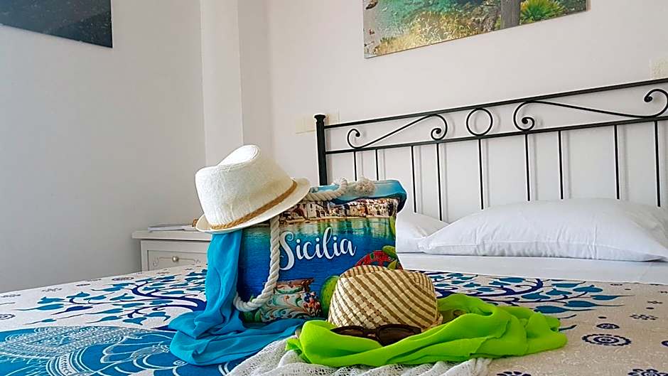 La Porta dell'Alcantara