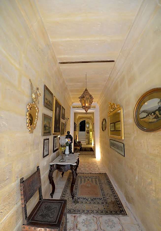 Paulos Valletta