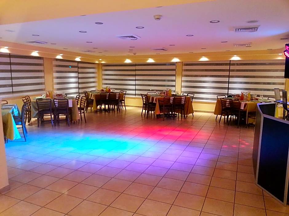 Mizpe Yam Boutique Hotel