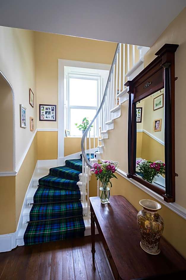 Kilmaronock Manse B&B