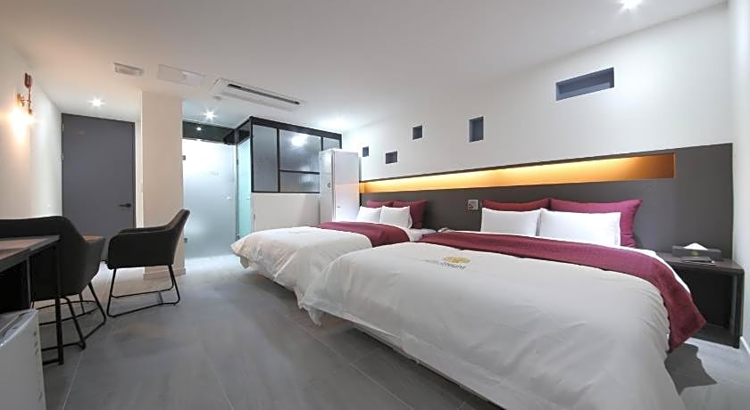 Two Nights Business Hotel