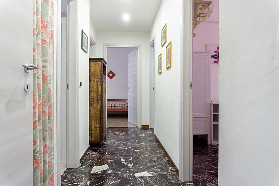 Re Lear - 4 bedrooms Apartment