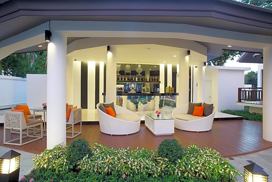 Long Beach Garden Hotel & Spa