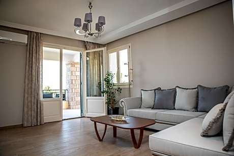 Suite with Private Pool