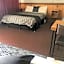 County Lodge Motor Inn