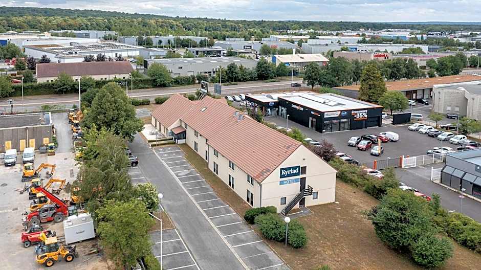 KYRIAD CREIL - Chantilly Nord