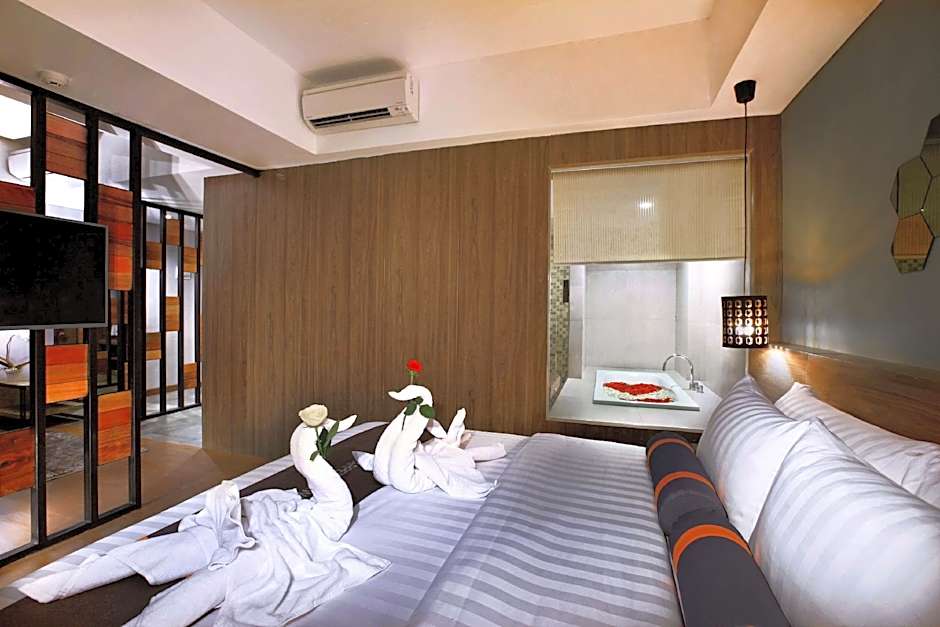 Harper Purwakarta by ASTON