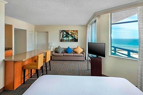 King Studio with Balcony and Partial Ocean view