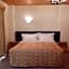 Mountain Rose Hotel & Restaurant