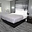 Super 8 by Wyndham Higginsville
