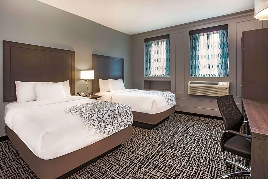 La Quinta by Wyndham Inner Harbor Downtown