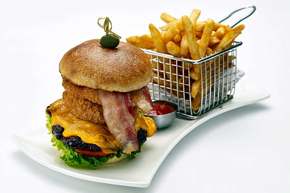 Delta Hotels by Marriott Toronto Mississauga