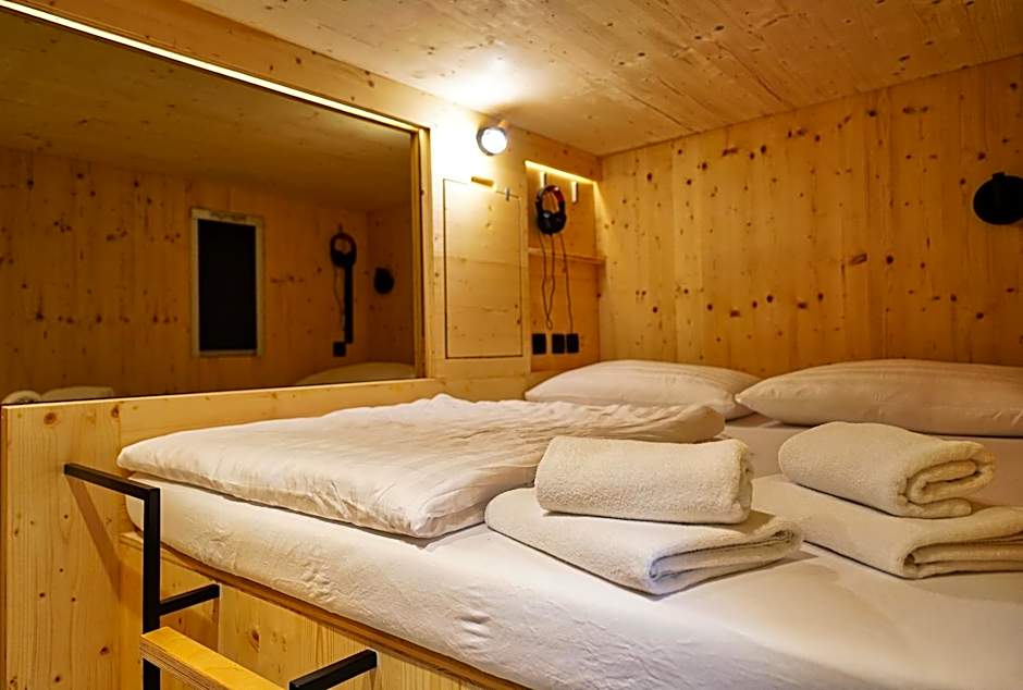 Ljubljana Capsule Hostel