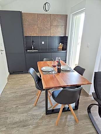 Black & Gold Apartment